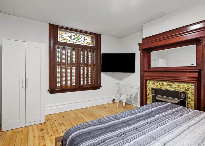 Oakland, !a Modern And Stylish Private Bedroom With Shared Bathroom *