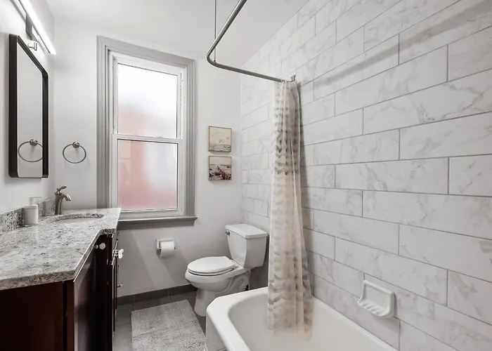 Homestay Oakland, !a Modern And Stylish Private Bedroom With Shared Bathroom *